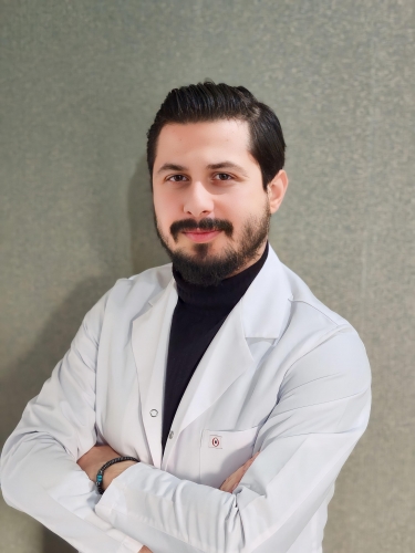 Fachberater für Ernährung Akif Dağ